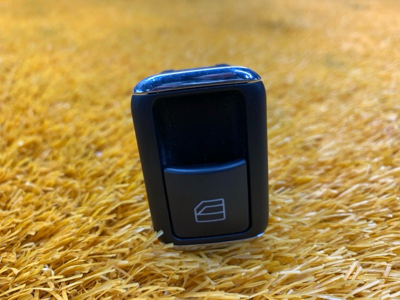 кнопка стеклоподъемника, 300 рублей, Красноярск