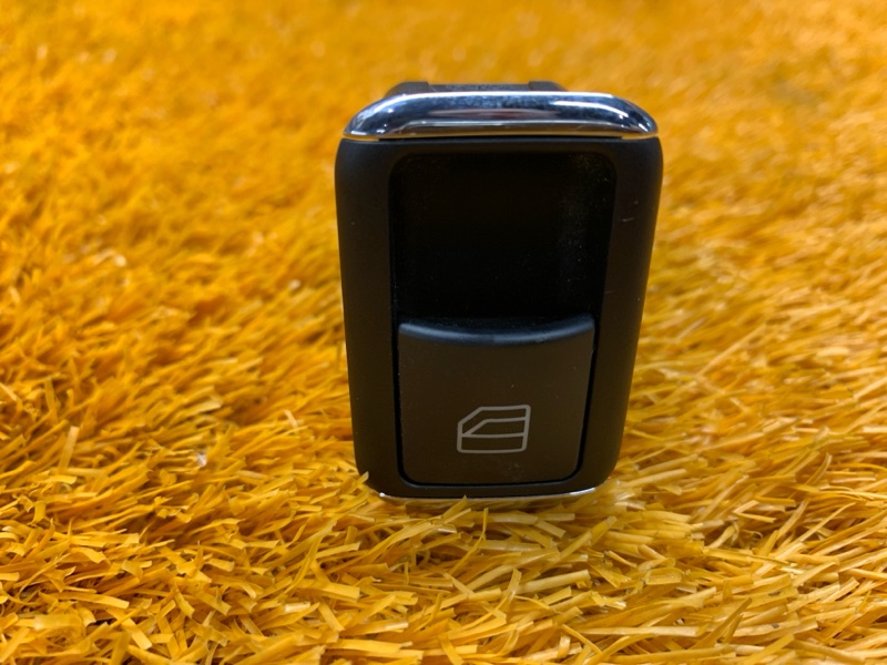 кнопка стеклоподъемника, 300 рублей, Красноярск