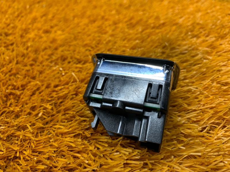 кнопка стеклоподъемника, 300 рублей, Красноярск