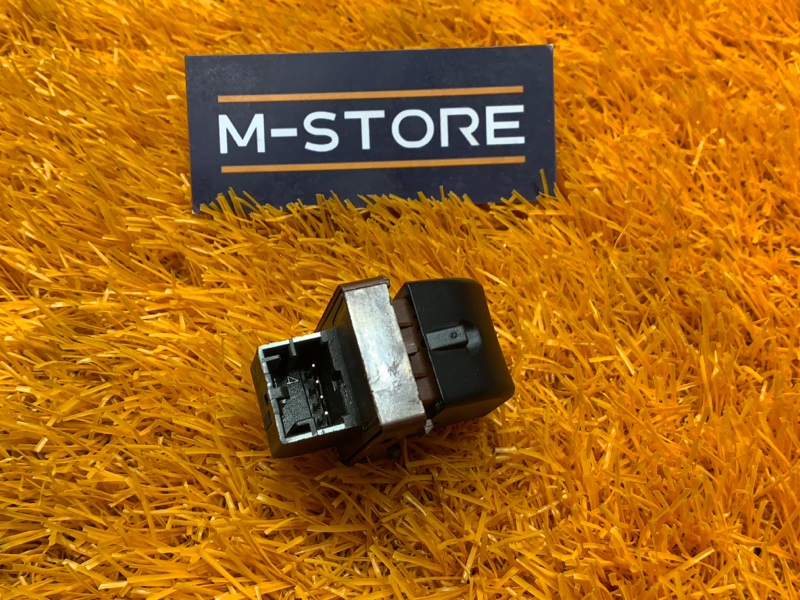 Кнопка открывания багажника, 350 рублей, Красноярск