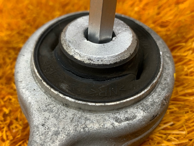 Рычаг подвески верхний, 500 рублей, Красноярск