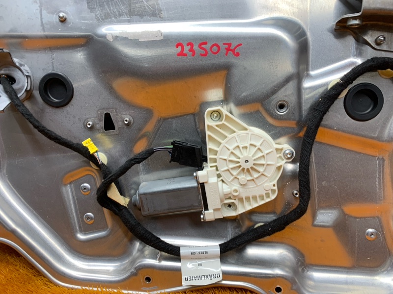 стеклоподъемник, 1040 рублей, Красноярск