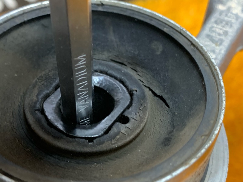 Рычаг подвески нижний, 6210 рублей, Красноярск