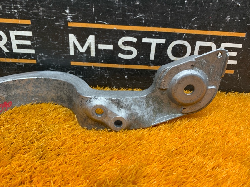 кронштейн редуктора, 380 рублей, Красноярск