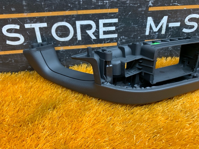 Подлокотник двери, 1180 рублей, Красноярск