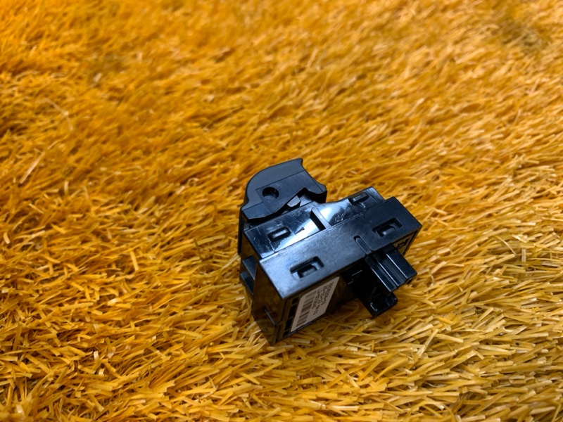 кнопка стеклоподъемника, 200 рублей, Красноярск