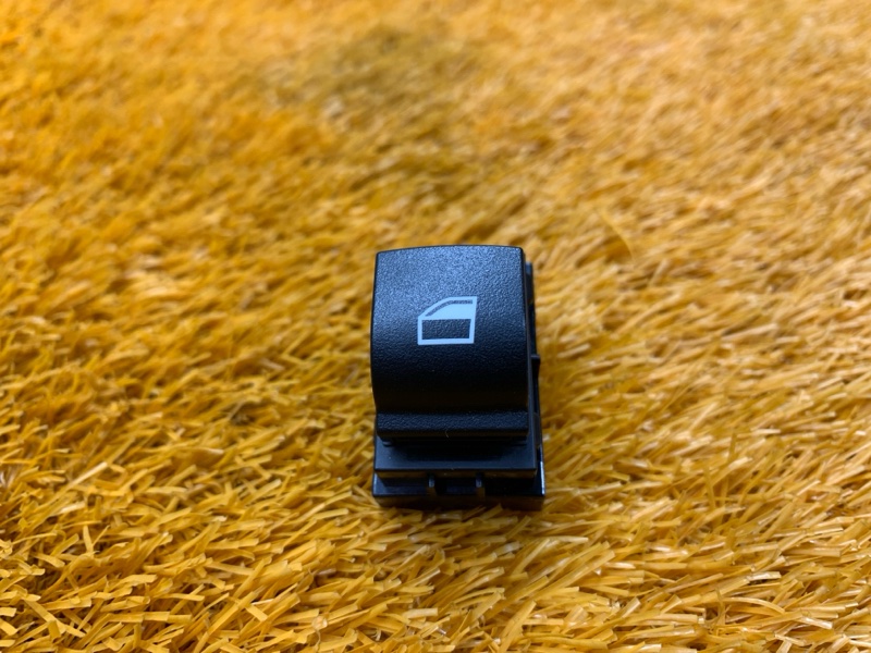 кнопка стеклоподъемника, 200 рублей, Красноярск