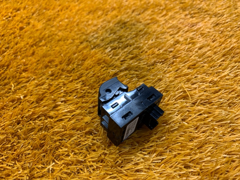 кнопка стеклоподъемника, 200 рублей, Красноярск