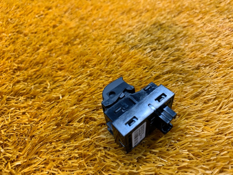 кнопка стеклоподъемника, 200 рублей, Красноярск