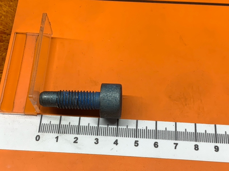 болт гидротрансформатора, 360 рублей, Красноярск