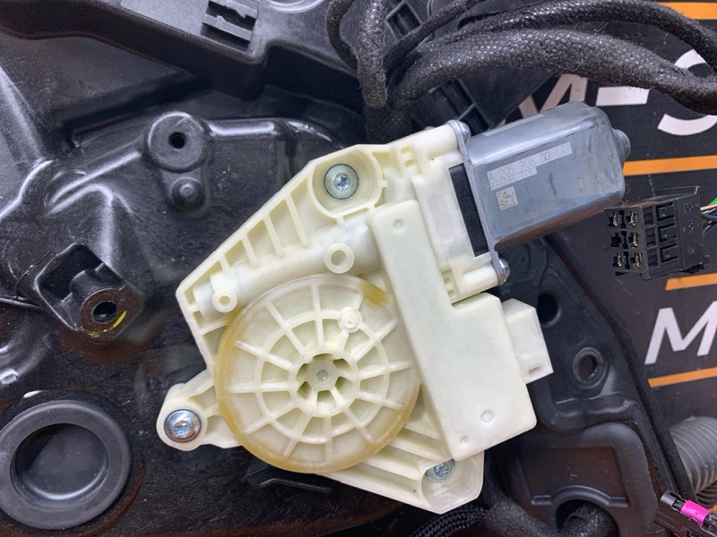 стеклоподъемник, 4260 рублей, Красноярск