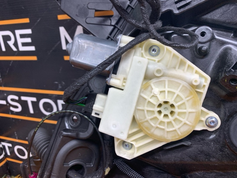 стеклоподъемник, 4260 рублей, Красноярск