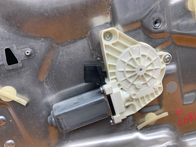 стеклоподъемник, 1040 рублей, Красноярск