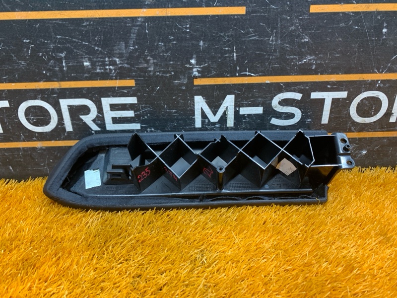 Подлокотник двери, 790 рублей, Красноярск