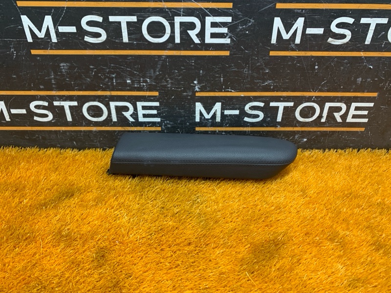 Подлокотник двери, 790 рублей, Красноярск