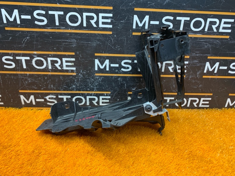 кронштейн фары, 5000 рублей, Красноярск