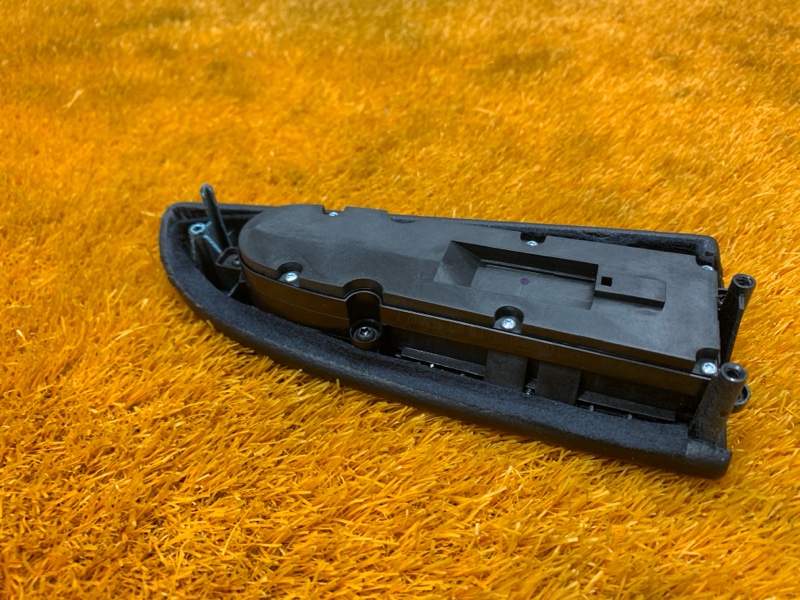 Блок управления стеклоподъемниками, 2000 рублей, Красноярск