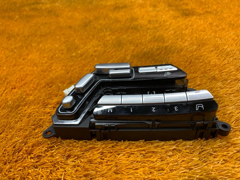 блок управления сиденьем, 2000 рублей, Красноярск