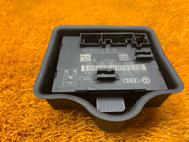 Блок управления дверью, 1000 рублей, Красноярск