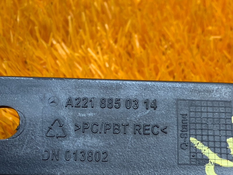 крепление бампера, 300 рублей, Красноярск