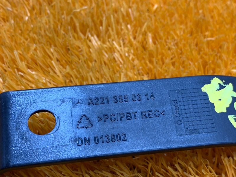 крепление бампера, 300 рублей, Красноярск