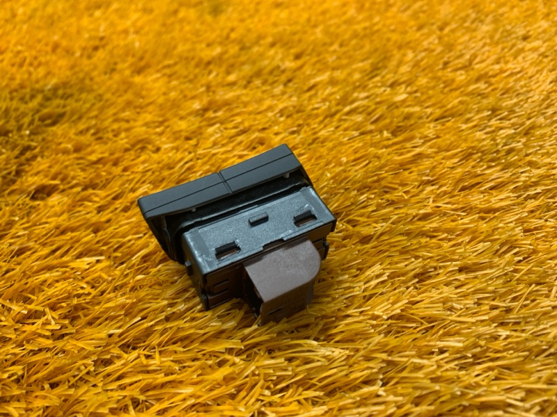 Кнопка центрального замка, 420 рублей, Красноярск