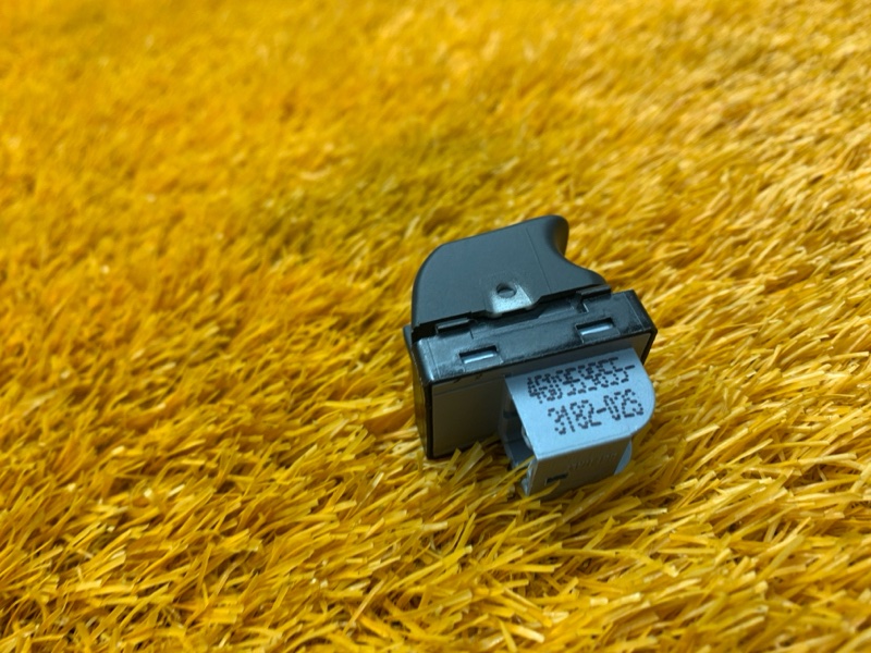 кнопка стеклоподъемника, 270 рублей, Красноярск