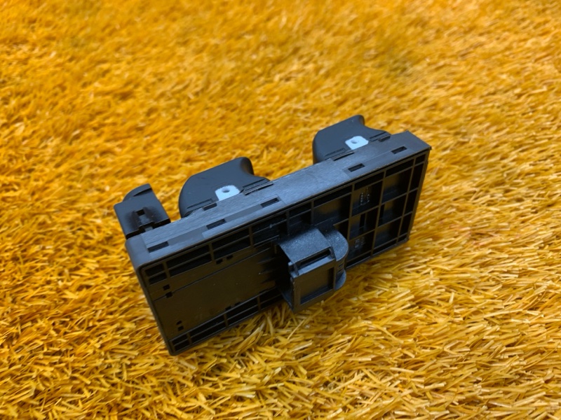 Блок управления стеклоподъемниками, 2220 рублей, Красноярск