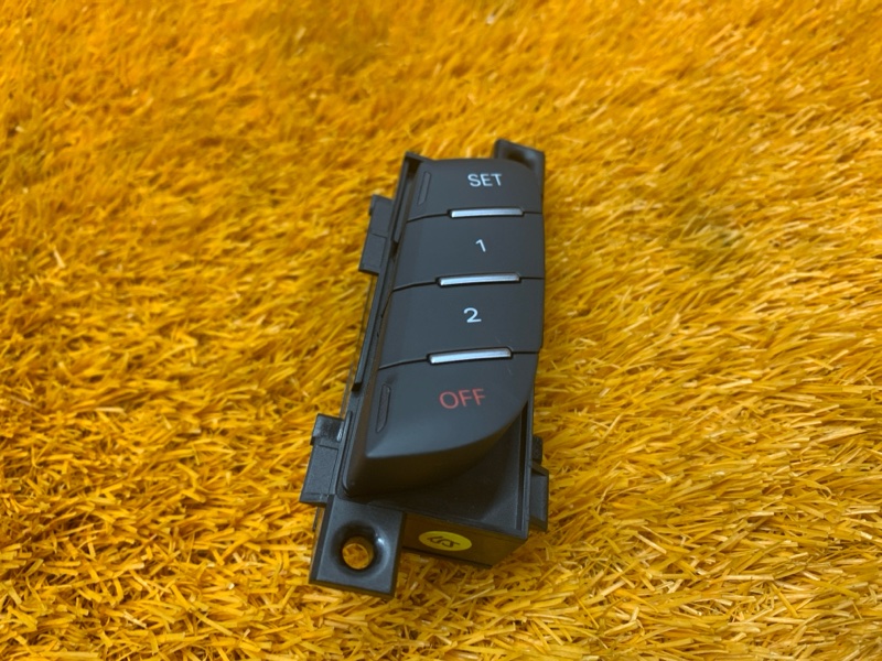 кнопка памяти сидений, 1600 рублей, Красноярск