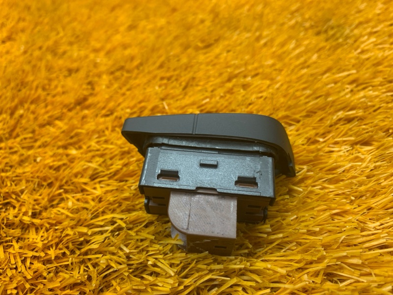 Кнопка центрального замка, 800 рублей, Красноярск