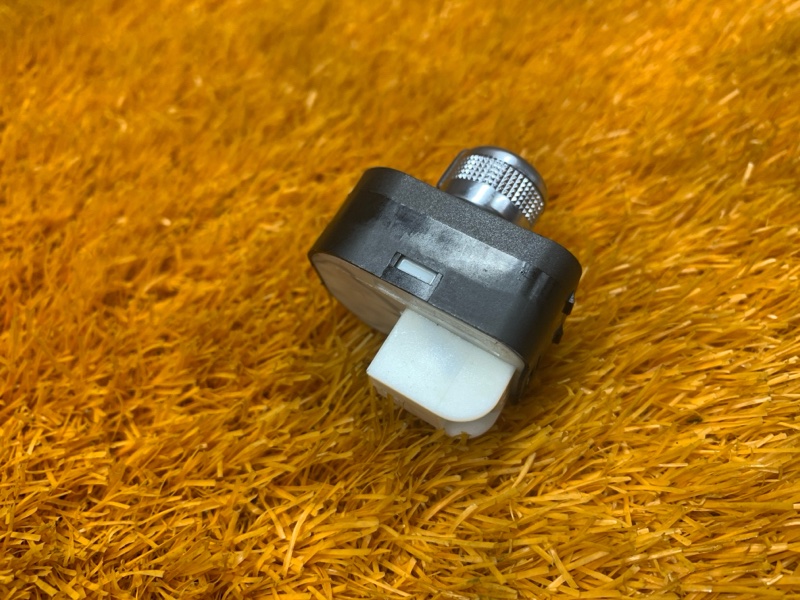 Кнопка регулировки зеркал, 800 рублей, Красноярск