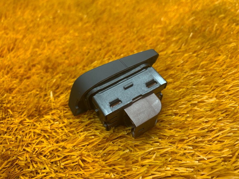 Кнопка центрального замка, 800 рублей, Красноярск