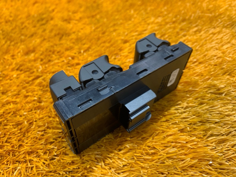 Блок управления стеклоподъемниками, 1500 рублей, Красноярск