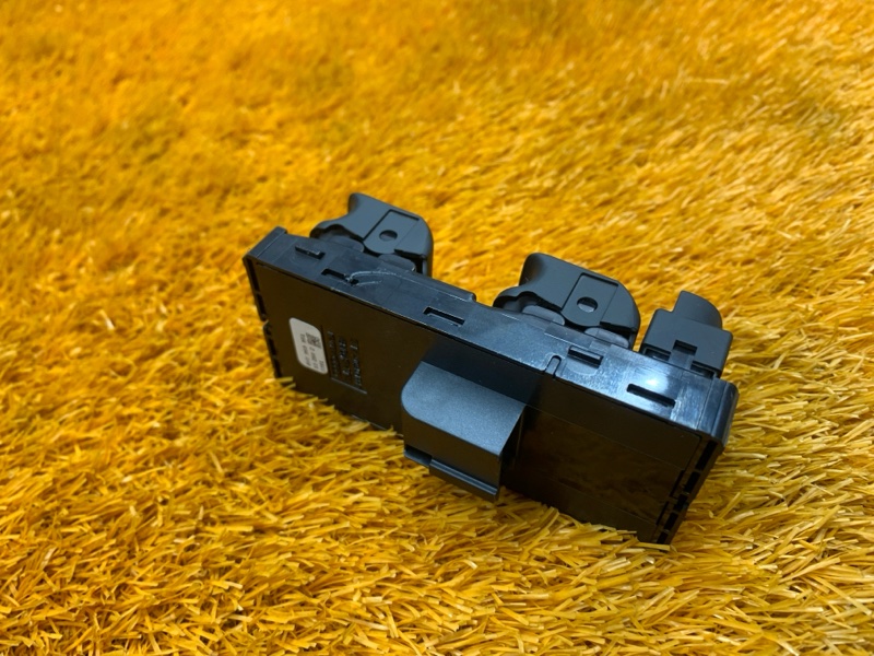 Блок управления стеклоподъемниками, 1500 рублей, Красноярск