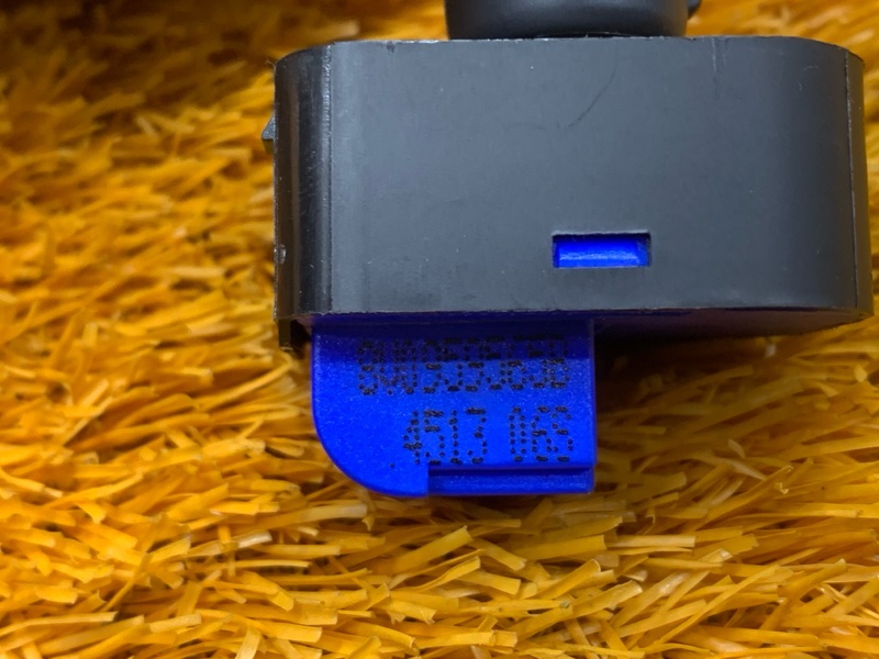 Кнопка регулировки зеркал, 700 рублей, Красноярск