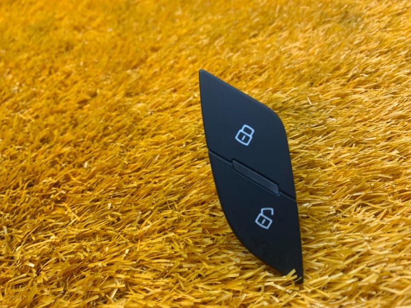 Кнопка центрального замка, 1000 рублей, Красноярск