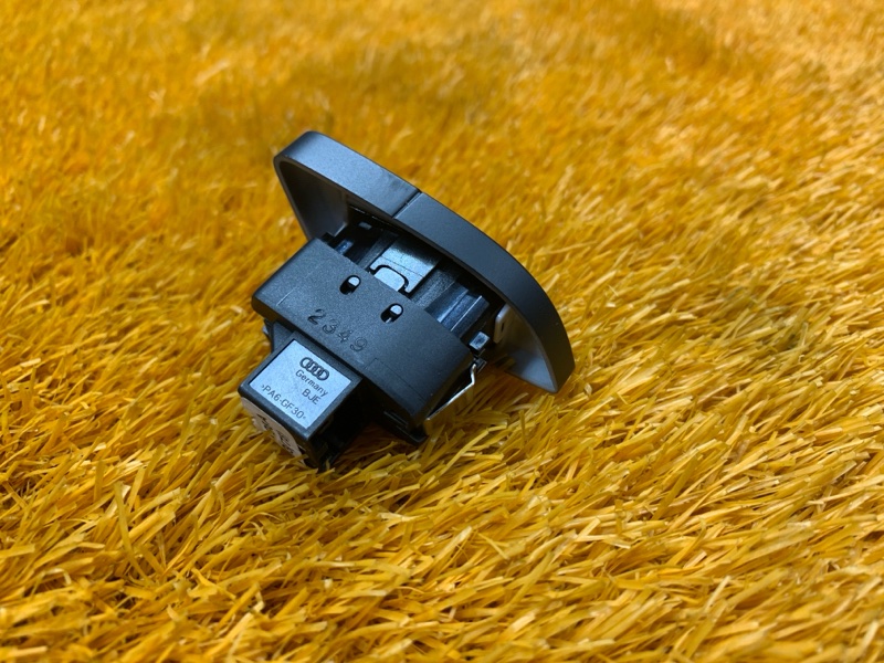 Кнопка центрального замка, 350 рублей, Красноярск