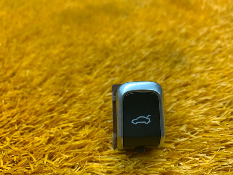 Кнопка открывания багажника, 500 рублей, Красноярск