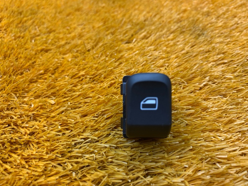 кнопка стеклоподъемника, 500 рублей, Красноярск