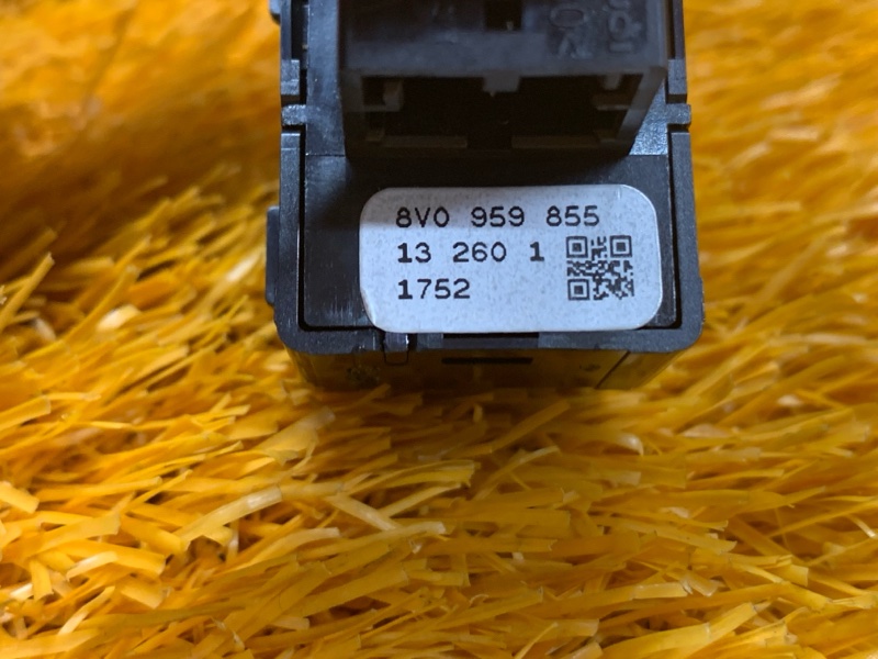 кнопка стеклоподъемника, 500 рублей, Красноярск