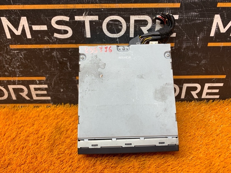 Блок управления мультимедиа, 1500 рублей, Красноярск