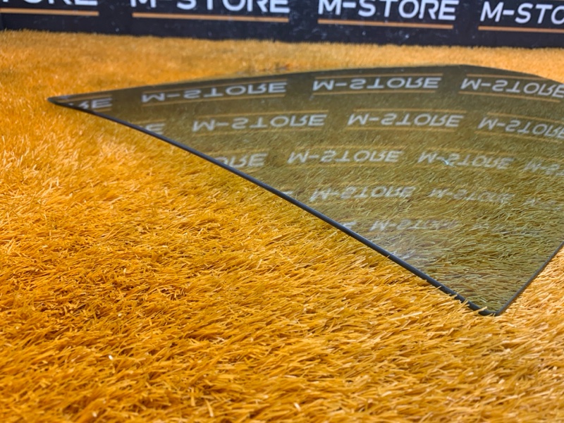 Стекло боковое, 1640 рублей, Красноярск