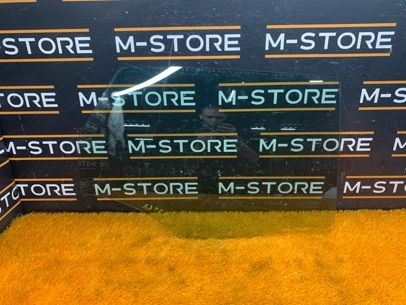 Стекло боковое, 1240 рублей, Красноярск