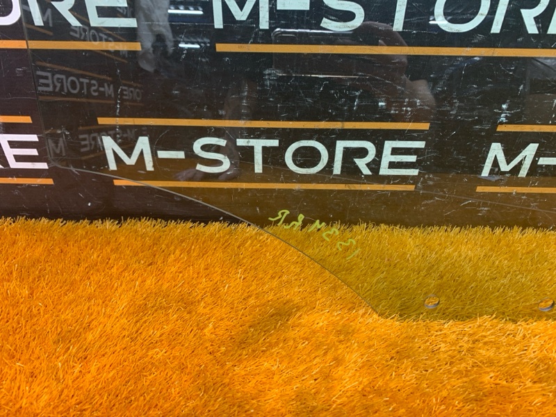 Стекло боковое, 1240 рублей, Красноярск