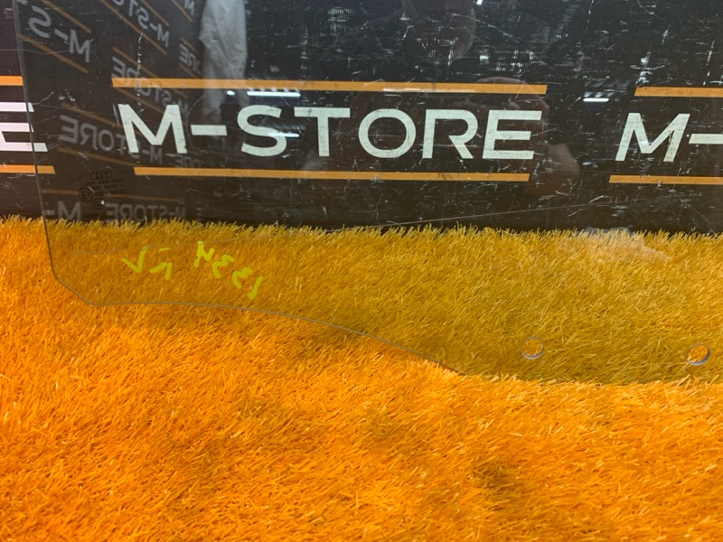 Стекло боковое, 1240 рублей, Красноярск