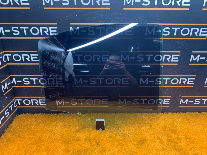 Стекло боковое, 1640 рублей, Красноярск