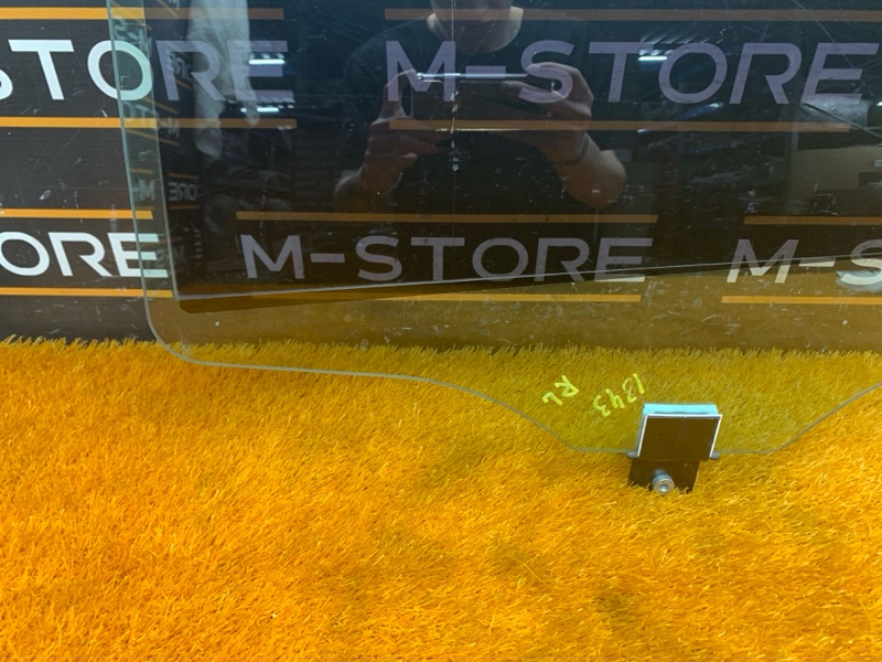 Стекло боковое, 1640 рублей, Красноярск