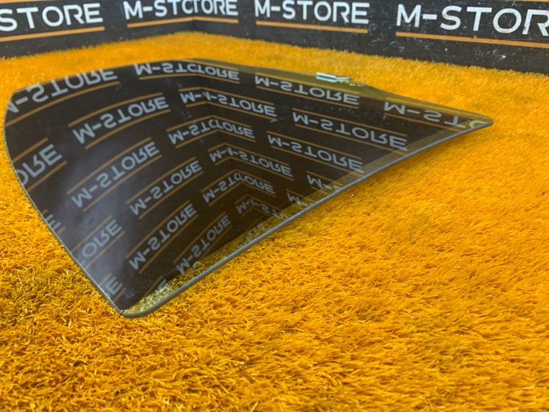 Стекло боковое, 1640 рублей, Красноярск