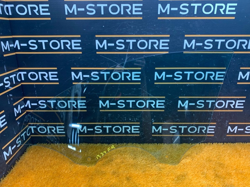 Стекло боковое, 1240 рублей, Красноярск