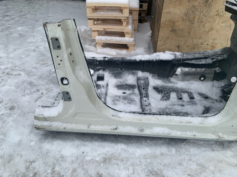 Четверть кузова, 15000 рублей, Красноярск